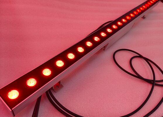 เปิดไฟ หรือปิด DMX512 ระบบควบคุม ไฟ LED แปรงล้างผนัง ด้วยแหล่งแสง LED 24pcs และการสร้างสรรพเหล็กอัลลูมิเนียมทนทาน